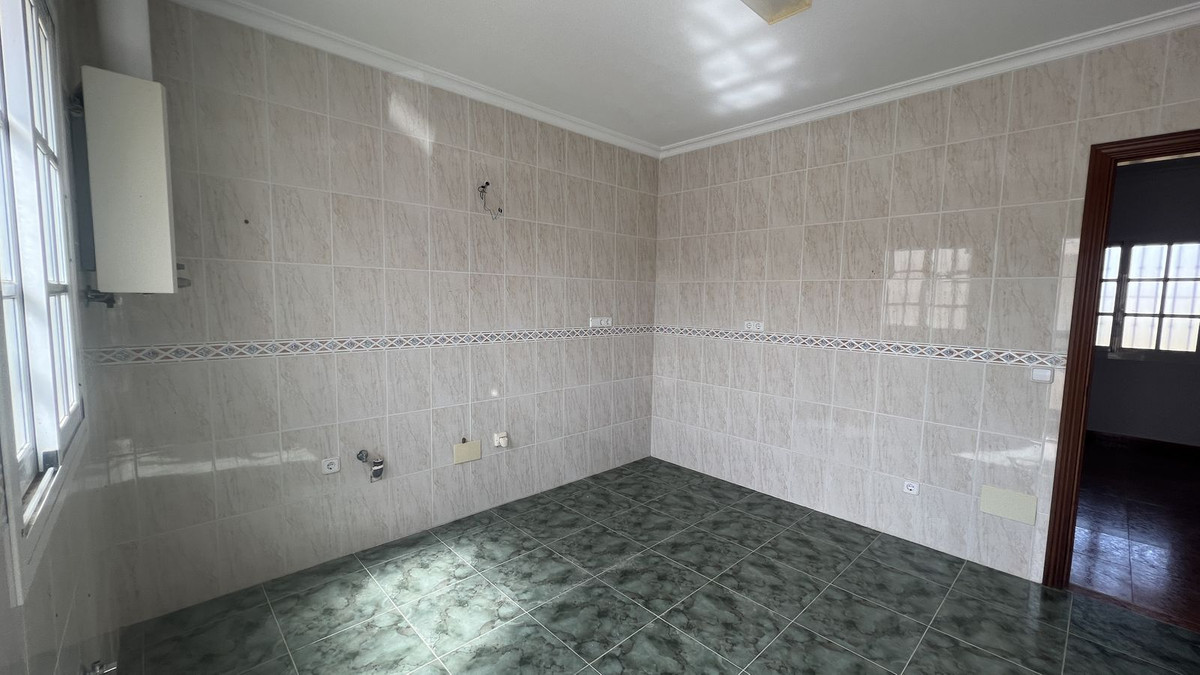 d75e83d08d0699c71bd693dd2475c8fc - 7