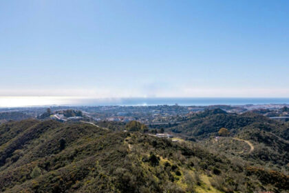 dae82c1f8c7e54b5e89cca403df54653 - 3