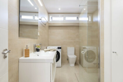 e5abb7624c11b2d7acc20072e7f7af44 - 10