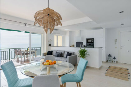 e5abb7624c11b2d7acc20072e7f7af44 - 3