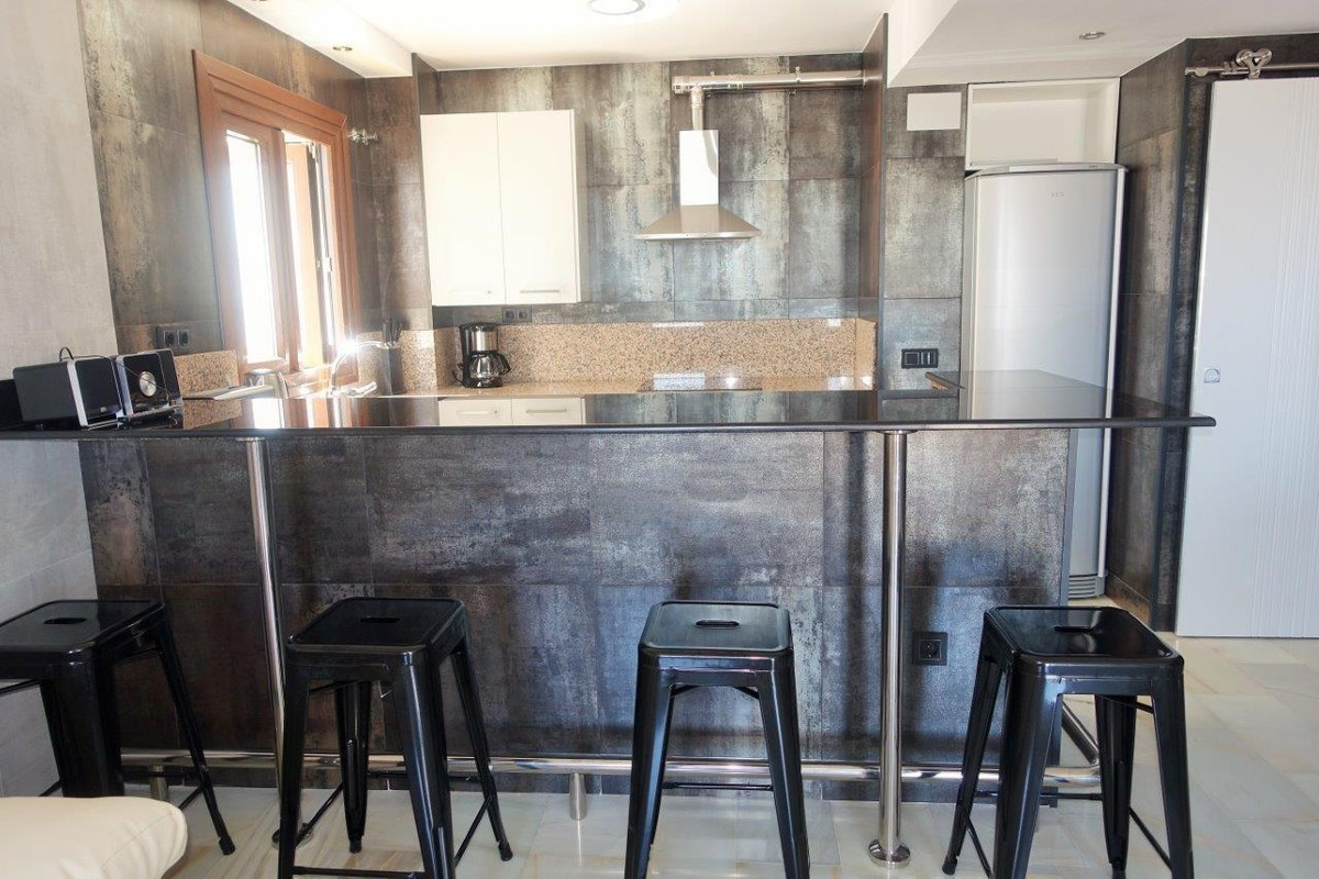 e74f9106eb2cad7f4f9c0faee318074b - 15