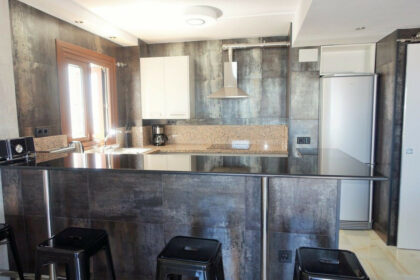 e74f9106eb2cad7f4f9c0faee318074b - 16