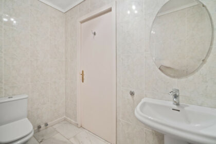 e7e210d28886d2a5b696e13b66ed70a1 - 24