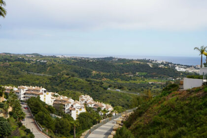 e7fb31295a21be27eb4ec9f848f620b6 - 16