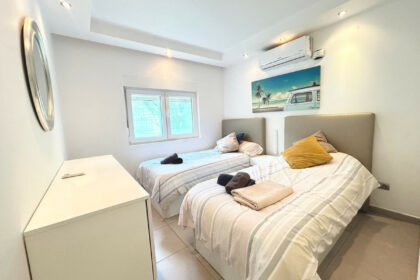 ec7e5f63e92dc7f3a8a85c641fa7b8a7 - 12