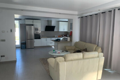 ec7e5f63e92dc7f3a8a85c641fa7b8a7 - 15