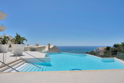 ee0ef8f44abdbbba827cddf5ab87b9a1 - 1