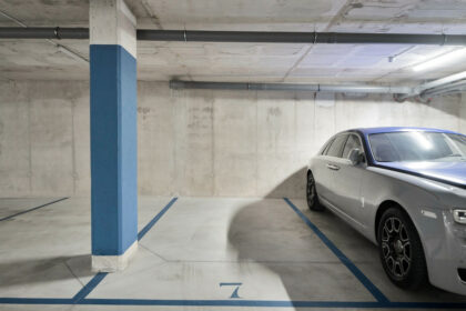 ee0ef8f44abdbbba827cddf5ab87b9a1 - 43