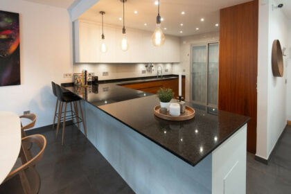 ee337e7698e9770b4de5c03fbe4d3c41 - 1