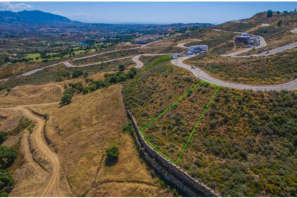 eeb7e4bb69c0a3beb96beb28fe4e3c26 - 22