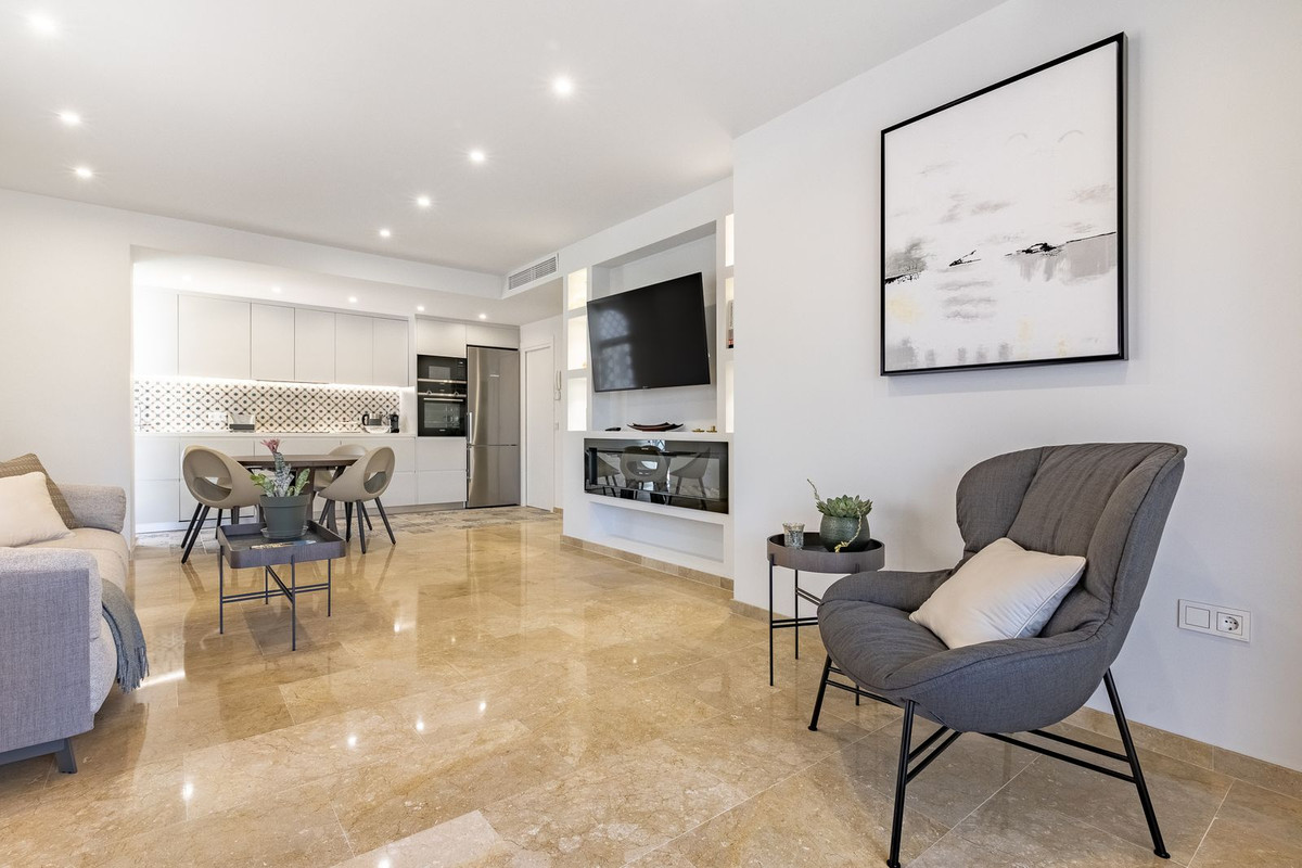 f184bcec21011d96d00fab809330b841 - 31