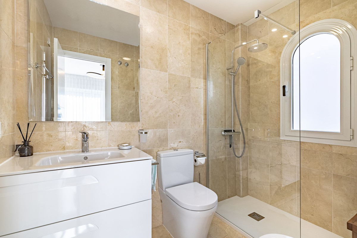 f184bcec21011d96d00fab809330b841 - 7