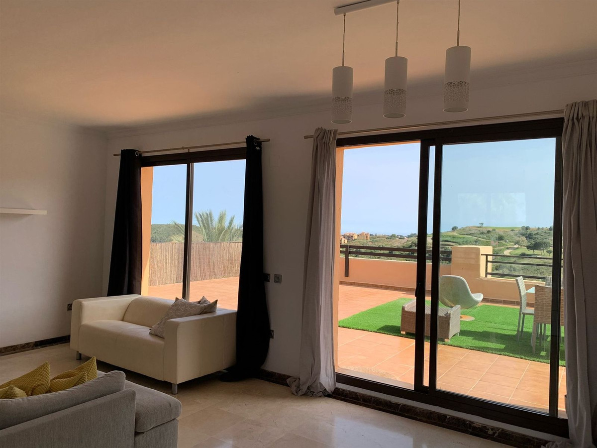 f2ec51767d0a878d0c62a709891860a7 - 1