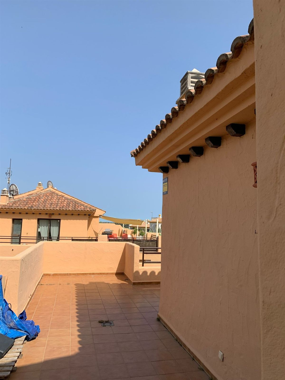 f2ec51767d0a878d0c62a709891860a7 - 23