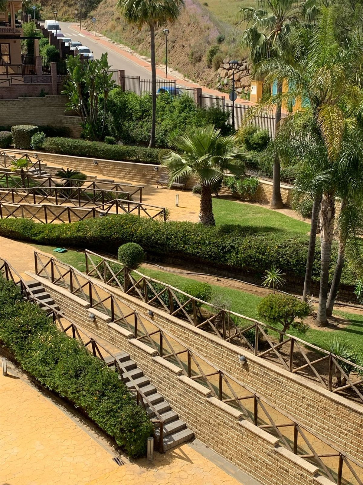 f2ec51767d0a878d0c62a709891860a7 - 28