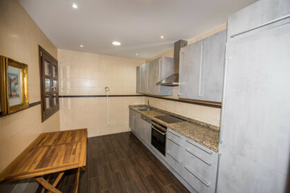 f52416f268e04cef729d5fdae28ad5c7 - 24