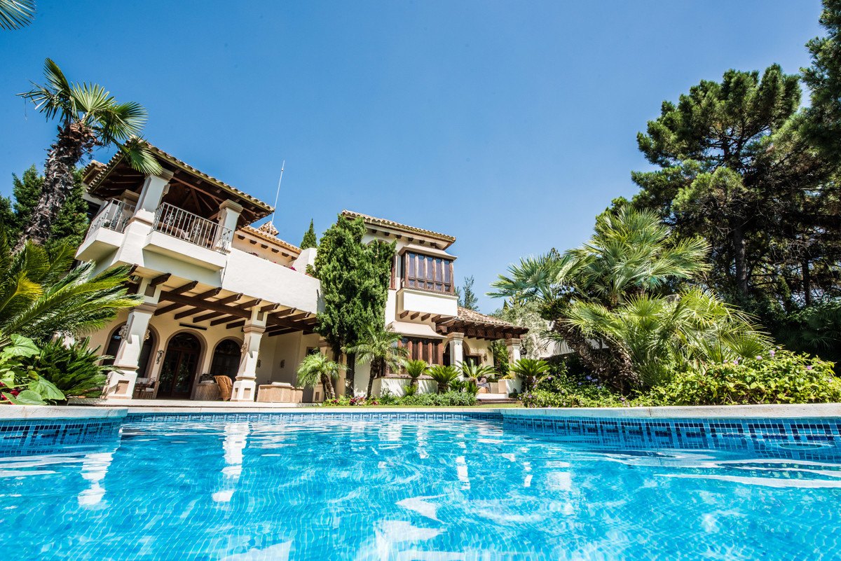 f52416f268e04cef729d5fdae28ad5c7 - 29