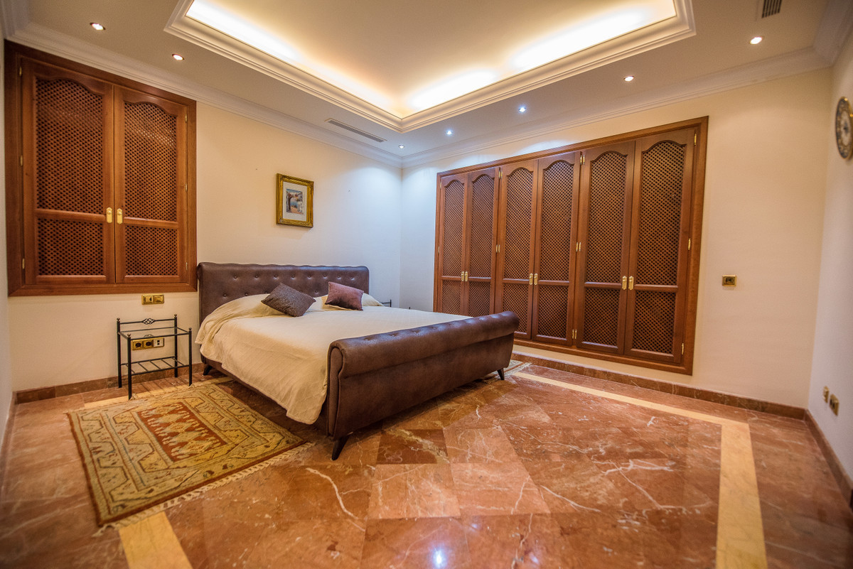 f52416f268e04cef729d5fdae28ad5c7 - 33