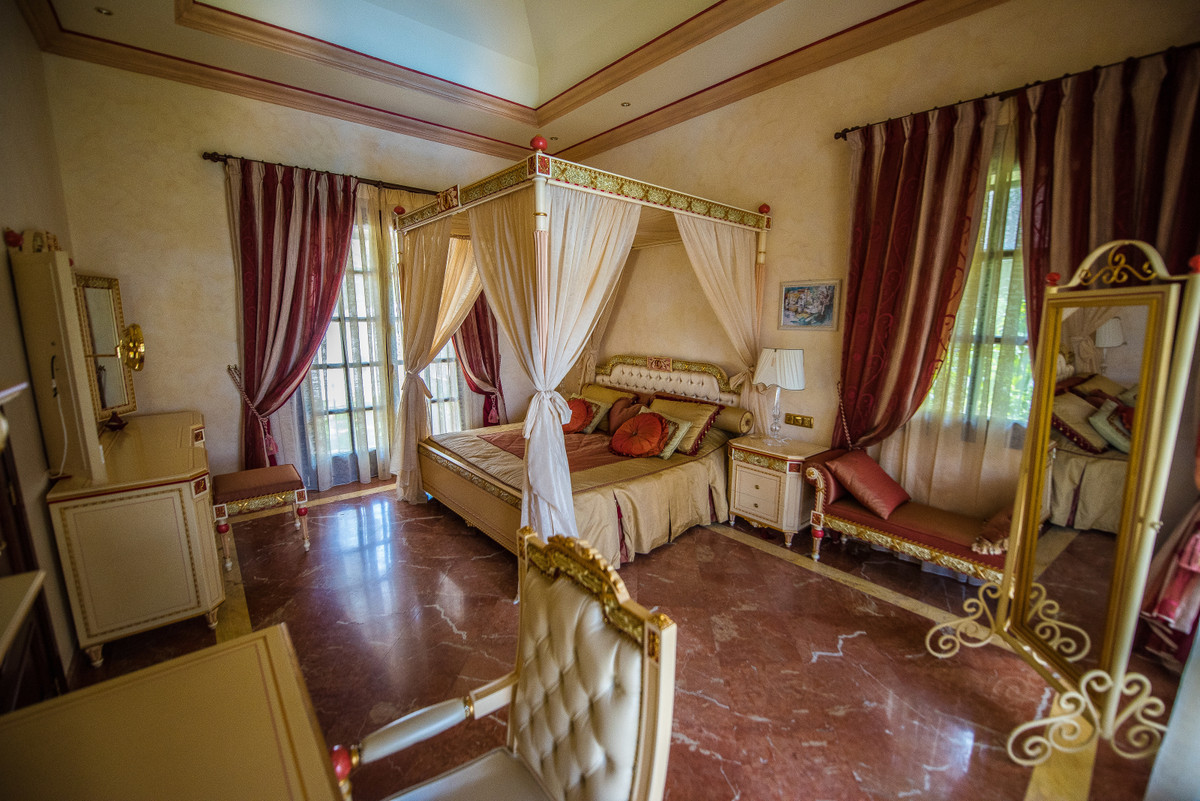 f52416f268e04cef729d5fdae28ad5c7 - 40