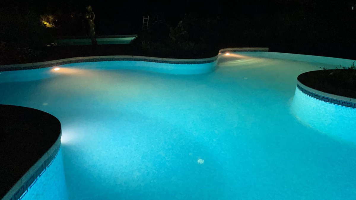 f52416f268e04cef729d5fdae28ad5c7 - 50