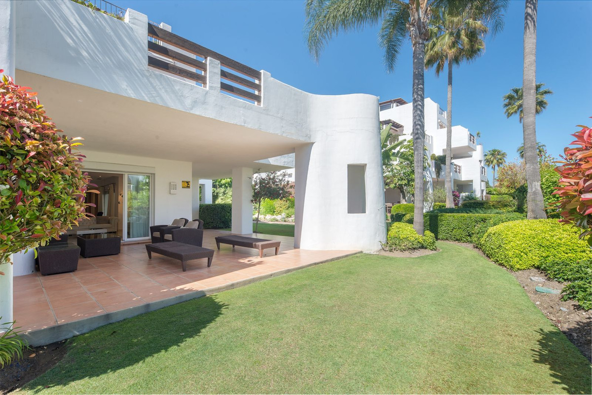 f5e6d79b96401939192626c890a53eb3 - 6