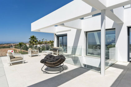 f62224f0ac2cefde0aabb0c08b4ba6a6 - 12