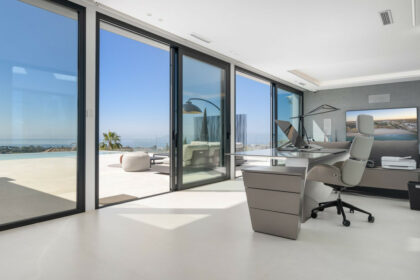 f62224f0ac2cefde0aabb0c08b4ba6a6 - 18