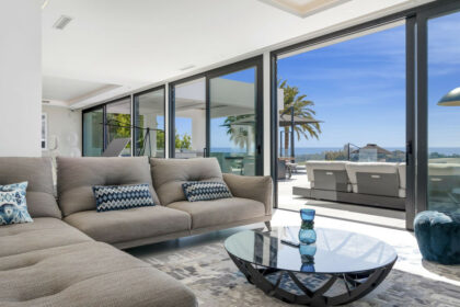 f62224f0ac2cefde0aabb0c08b4ba6a6 - 19