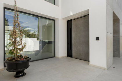 f62224f0ac2cefde0aabb0c08b4ba6a6 - 27