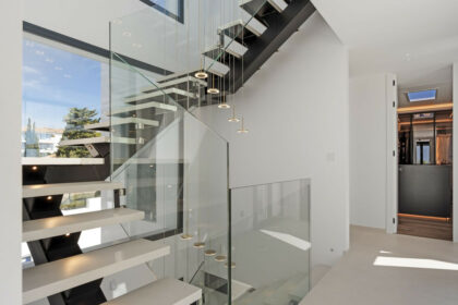 f62224f0ac2cefde0aabb0c08b4ba6a6 - 31