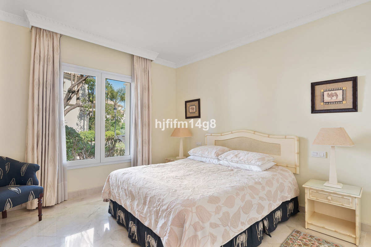 fb4bda7d8f2e32ef7507a1e5868cee71 - 14