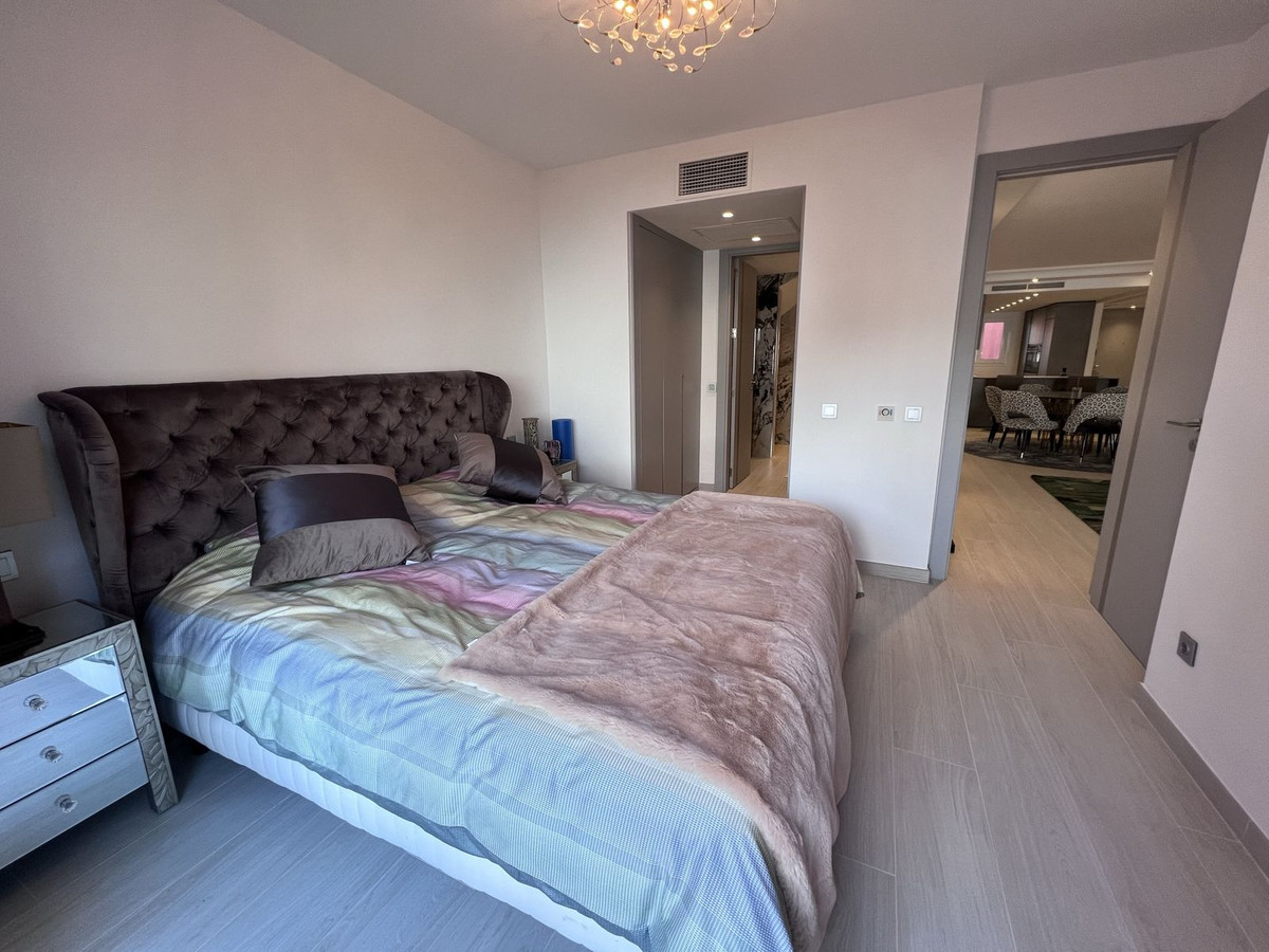 fb4c3a75ffa8f3ba4e24a16f2d4472cf - 15