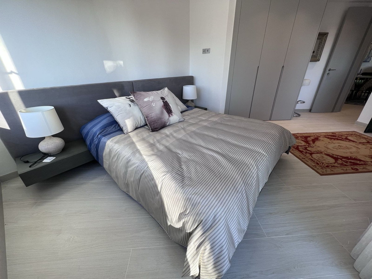 fb4c3a75ffa8f3ba4e24a16f2d4472cf - 22