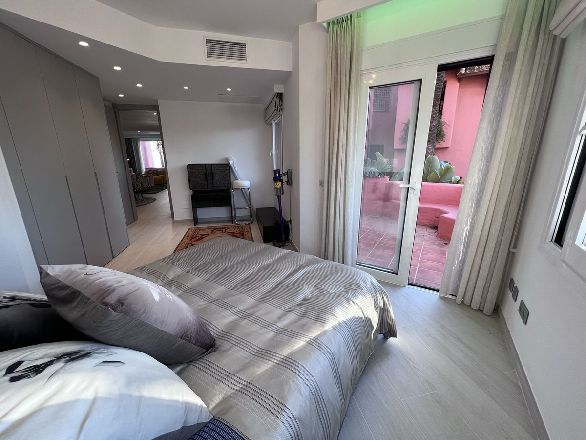 fb4c3a75ffa8f3ba4e24a16f2d4472cf - 23