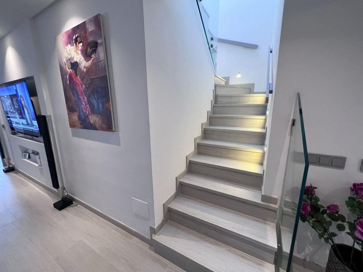 fb4c3a75ffa8f3ba4e24a16f2d4472cf - 26