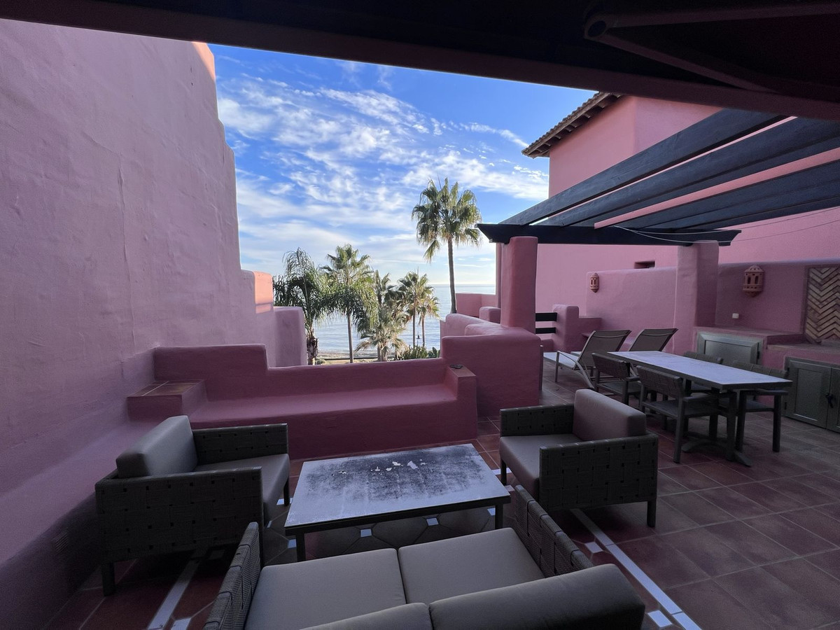 fb4c3a75ffa8f3ba4e24a16f2d4472cf - 39