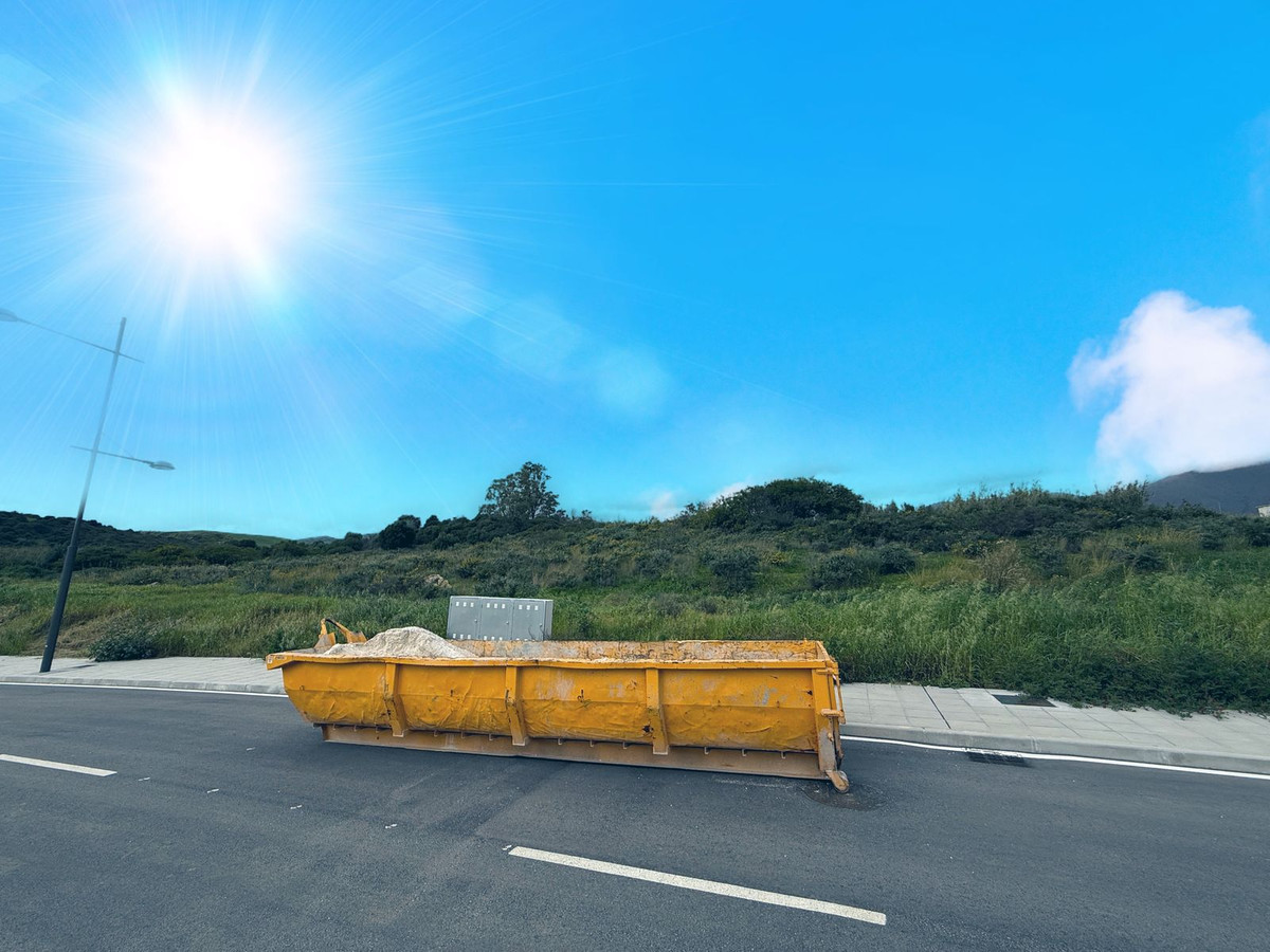 fc30aa3c34453baff588a1c05792e2e7 - 8