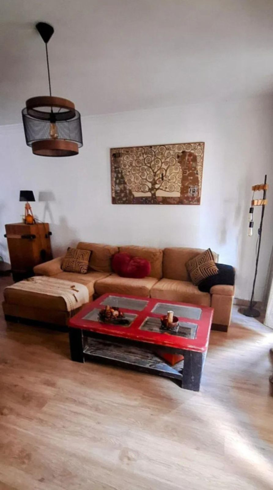 ff46a0a5c5b64152dfb9368f2b1737f9 - 10