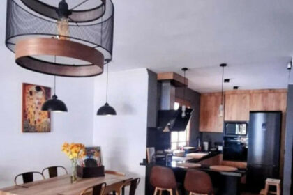 ff46a0a5c5b64152dfb9368f2b1737f9 - 2