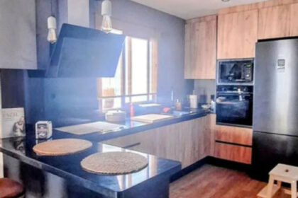 ff46a0a5c5b64152dfb9368f2b1737f9 - 3