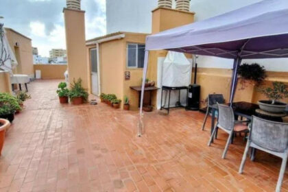 ff46a0a5c5b64152dfb9368f2b1737f9 - 5