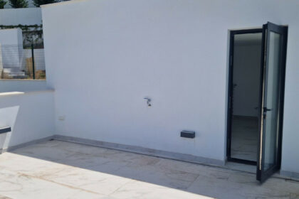 092cade5e1a9442deeeb3ad619bbee70 - 13