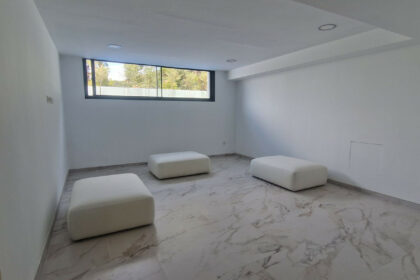 092cade5e1a9442deeeb3ad619bbee70 - 7