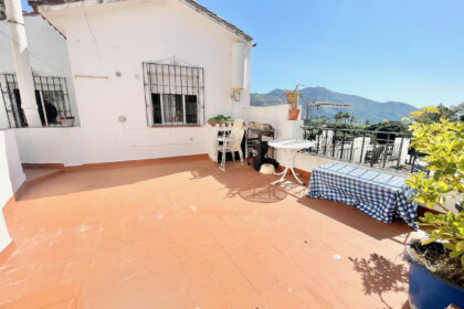 0a5bc07045240de6d91a8744aa58339e - 19