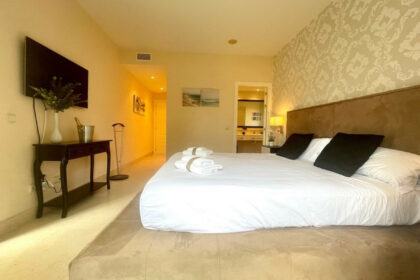 0ace2c73d5261fe11e2637da7293b5a0 - 28