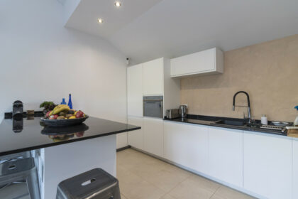 0cd961eaf782ea90fcef385d849af65e - 13