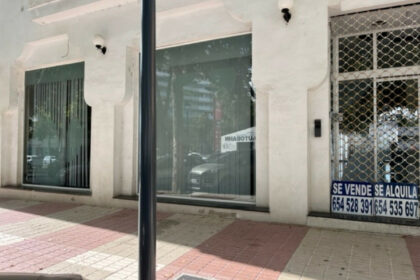 1b83ee1b04ce5fcf58b3f116ee96e113 - 1