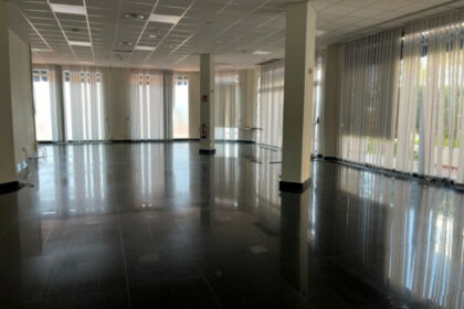 1b83ee1b04ce5fcf58b3f116ee96e113 - 22