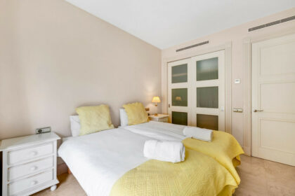 2389b4a4e07e2bc9adde5ef4cd382698 - 31