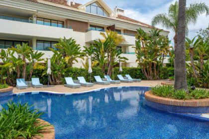 2389b4a4e07e2bc9adde5ef4cd382698 - 41